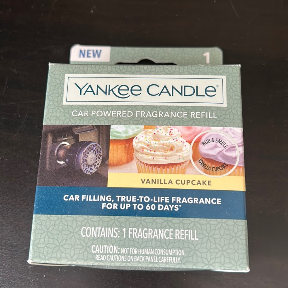 Yankee Candle car powered fragrance refilll